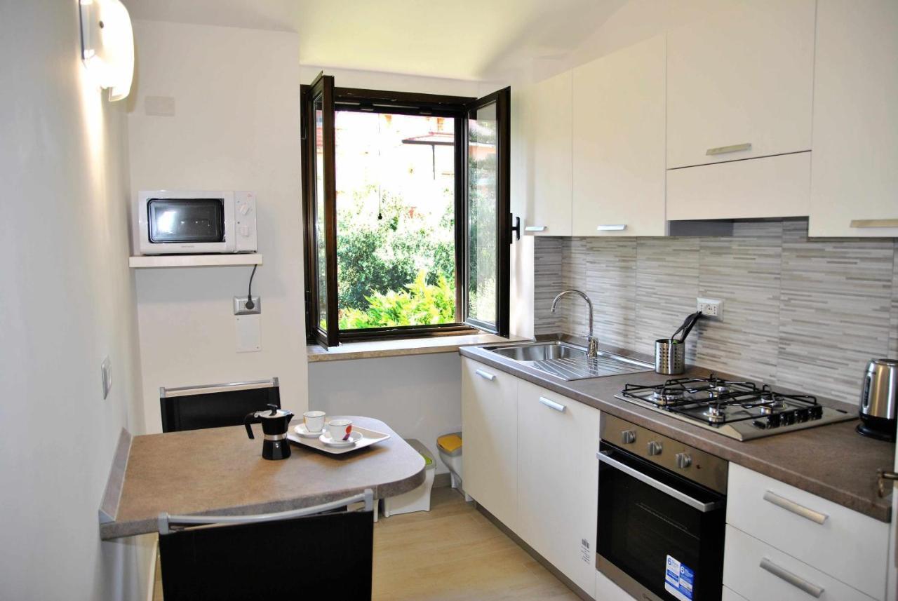 フォルミアCasa Dinky Attico Con Terrazza Vista Mareアパートメント エクステリア 写真